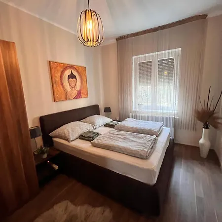 Platanwood Comforthome 佐洛埃格塞格